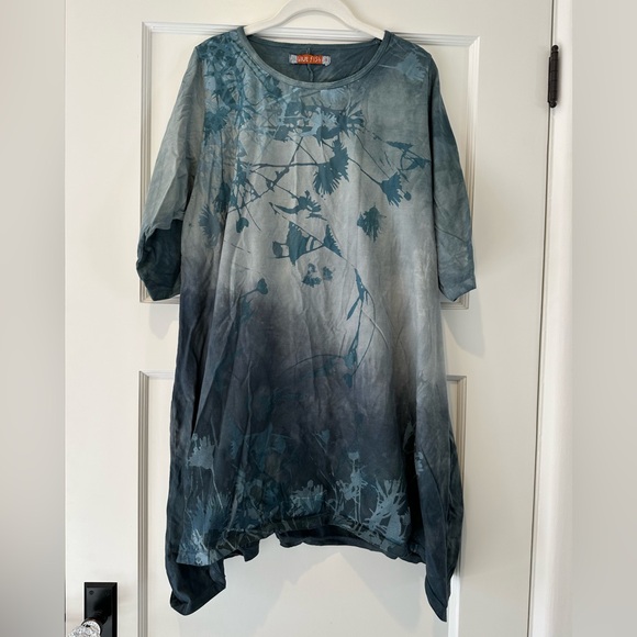 Blue Fish Tops - Blue Fish Wander Tunic - Favorite Grey Blue Print